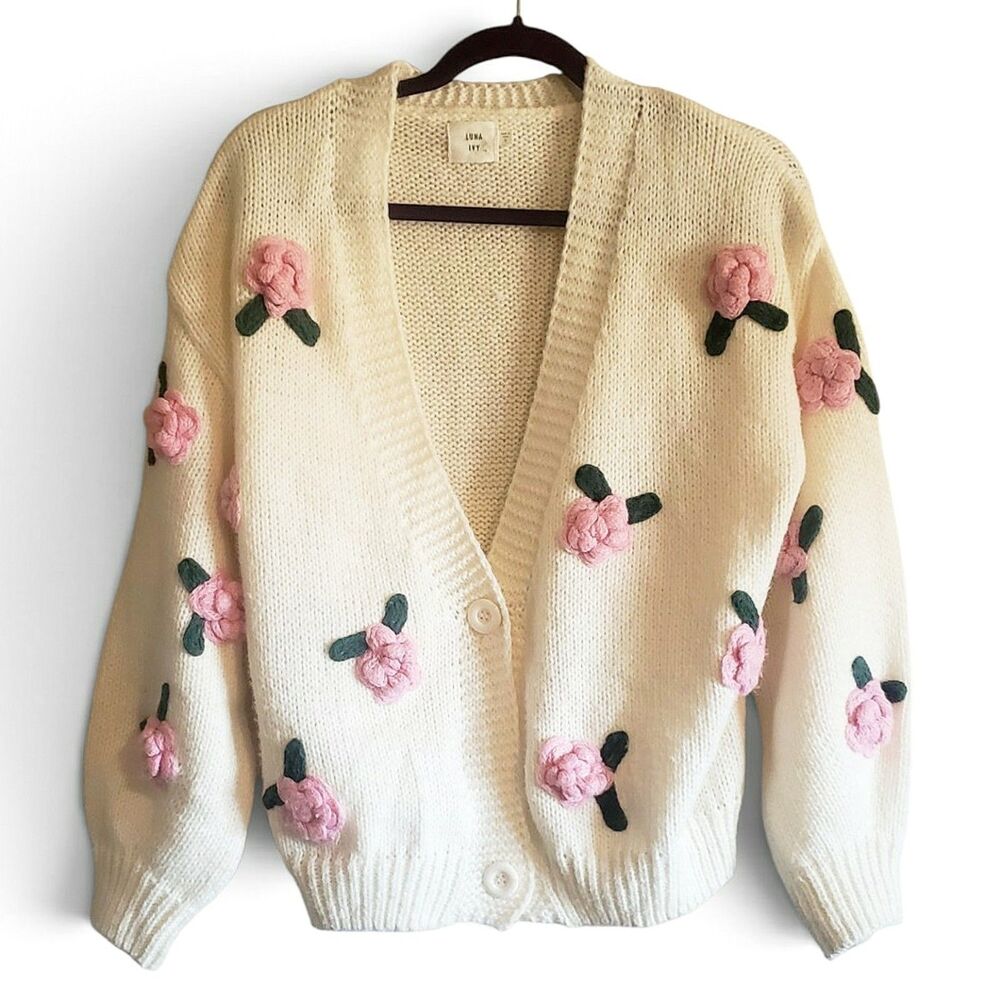 Anthropologie Luna Ivy Cardigan Cream Flower Roses Chunky Womens Sz. S Sweater